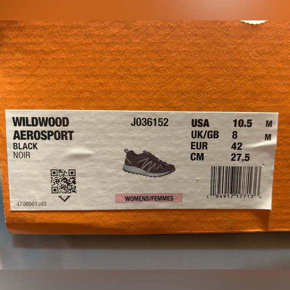 Brand New Women’s Merrell Wildwood Aerosport mesh hiking shoes in black - Picture 4 of 4